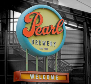 Pearl Brewery Pic Est 1883